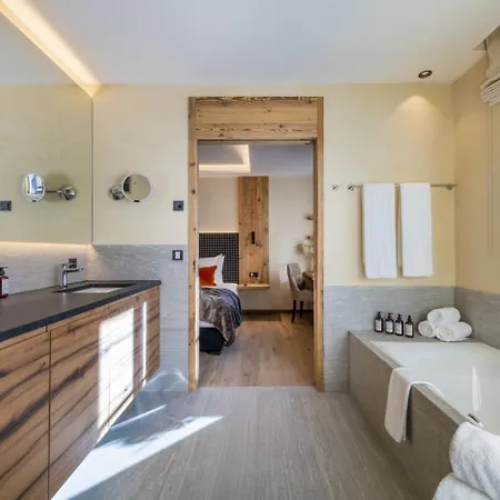 Villa 6br Chalet 4 -heated Pool&gym- If You Want To Book, Please Contact On Wh-ats-app - 0034-635-518-057 !!!! *