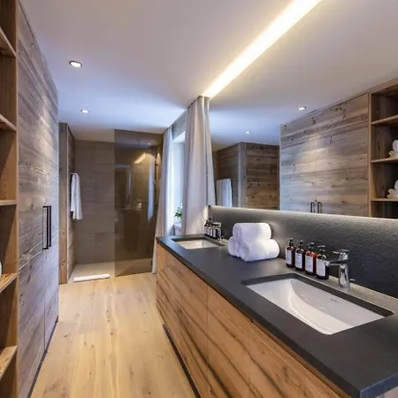 Villa 6br Chalet 4 -heated Pool&gym- If You Want To Book, Please Contact On Wh-ats-app - 0034-635-518-057 !!!! *